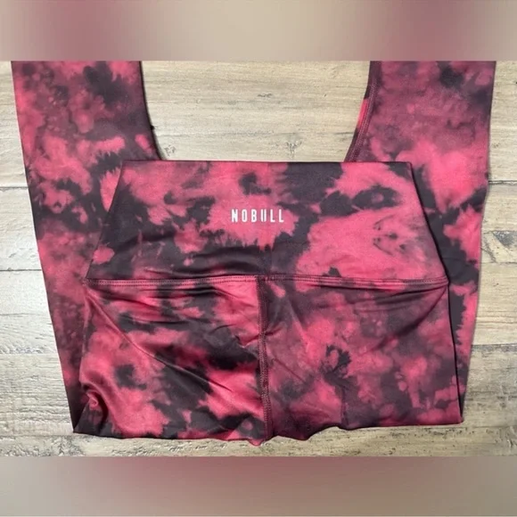 NWT NOBULL High-Rise Matte Crop Tight - Medium - Lava and Black Tie Dye (Red) - Picture 4 of 8